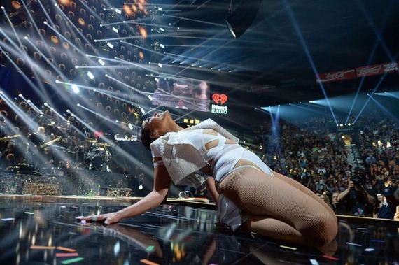 Jennifer-Lopez -2015